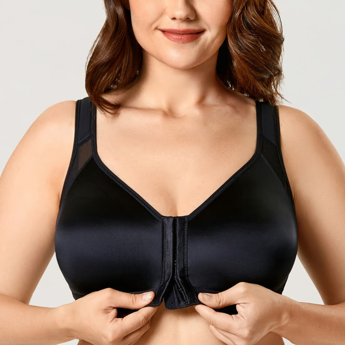 🔥LAST DAY 50% OFF--Front closure design, easy to put on and take off,Multifunctional Support Shaping Posture Corrector Wireless bra (with adjustable shoulder straps)